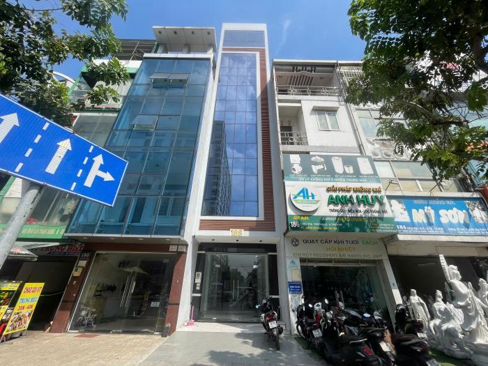 Cho thuê nhà mặt tiền đường Cộng Hòa quận Tân Bình