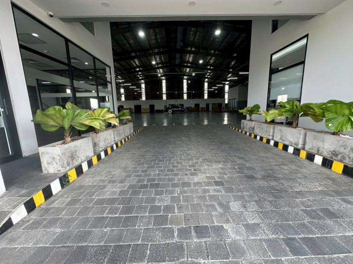 Cho thuê nhà mặt tiền đường Cộng Hòa