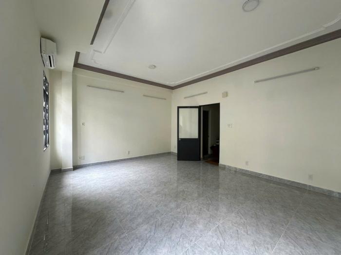 Cho thuê nhà mặt tiền đường Ba Vân quận Tân Bình