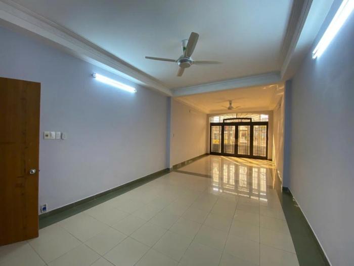 Cho thuê nhà mặt tiền đường Hoàng Hoa Thám