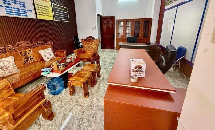 Cho thuê nhà mặt tiền đường C27 Quận Tân Bình