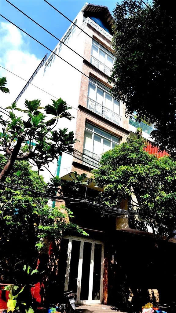 Cho thuê nhà mặt tiền 52 Bế Văn Đàn quận Tân Bình