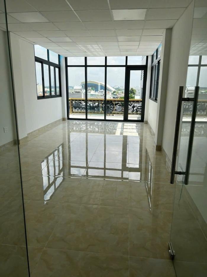 Cho thuê nhà nguyên căn mặt tiền đường Bạch Đằng