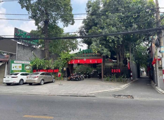 Cho thuê nhà góc 2 mặt tiền 22 Phan Huy Ích quận Tân Bình