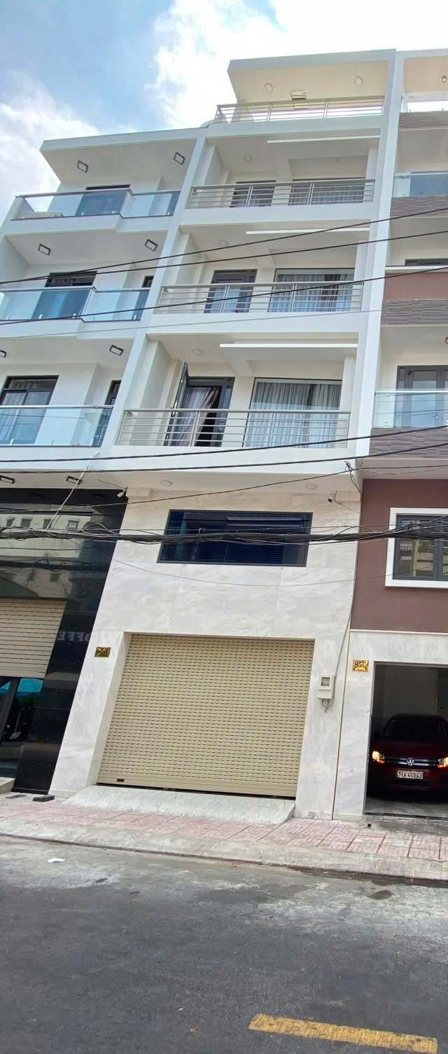 Cho thuê nhà mặt tiền 85C Ca Văn Thỉnh Tân Bình