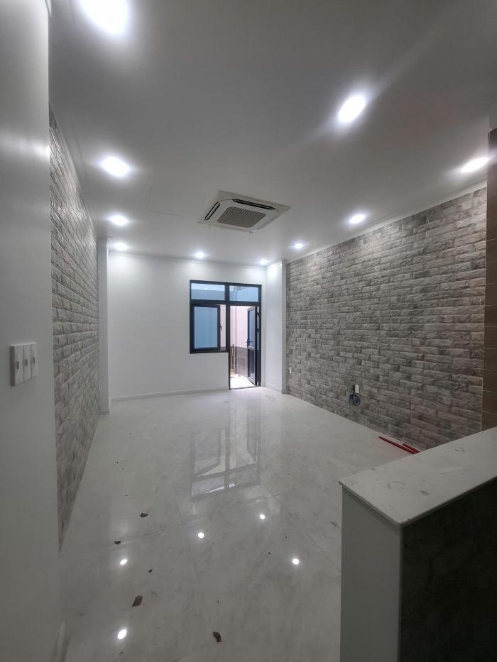 Cho thuê nhà mặt tiền 113 Nhất Chi Mai quận Tân Bình