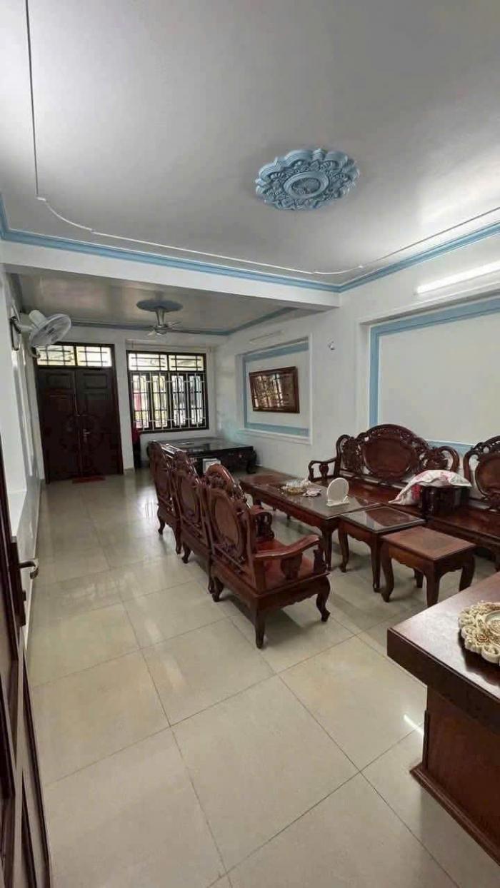 Cho thuê nhà mặt tiền 123A Cống Lở quận Tân Bình