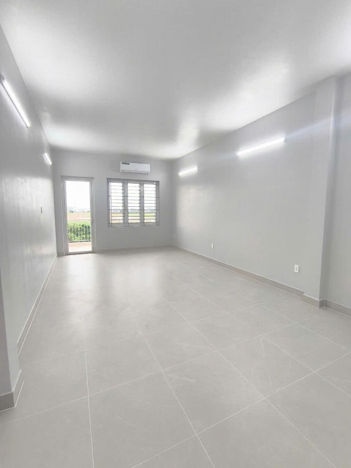 Cho thuê nhà mặt tiền 48 đường C12 quận Tân Bình