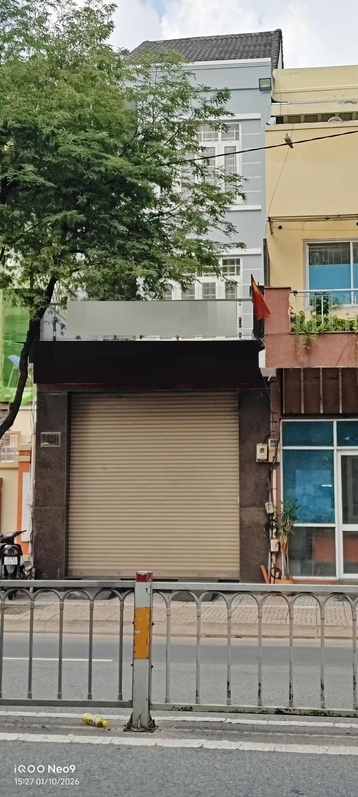 Cho thuê nhà mặt tiền 152B Trường Chinh quận Tân Bình