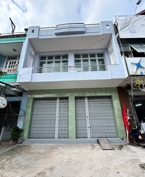 Cho thuê nhà mặt tiền đường Nguyễn Sơn, nhà chính chủ quận Tân Phú