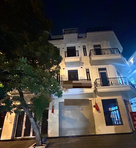 Cho thuê nhà mặt tiền đường Trịnh Đình Trọng quận Tân Phú