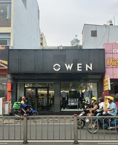 Cho thuê nhà mặt tiền đường Hoà Bình quận Tân Phú