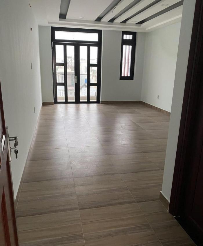 Cho thuê nhà mặt tiền đường Nguyễn Hữu Dật quận Tân Phú