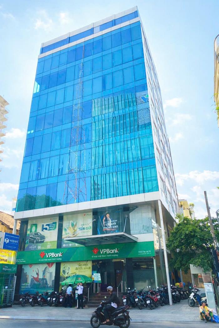 Tòa nhà cho thuê mặt tiền 10A Nguyễn Thị Minh Khai Quận 1