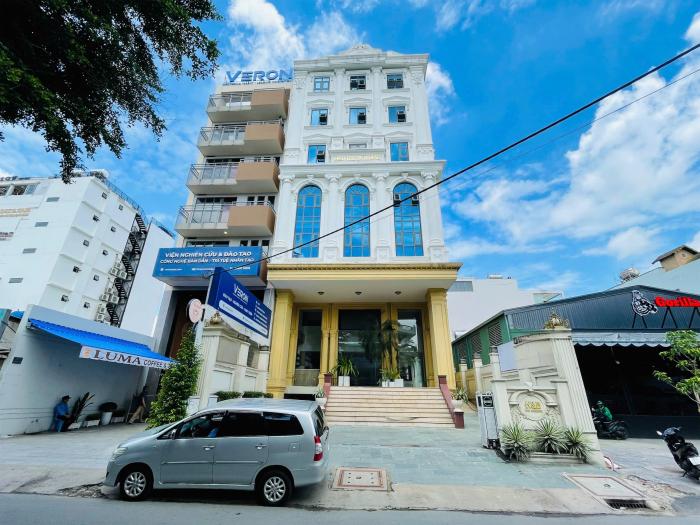 Tòa nhà cho thuê đường Quốc Hương Thảo Điền Quận 2