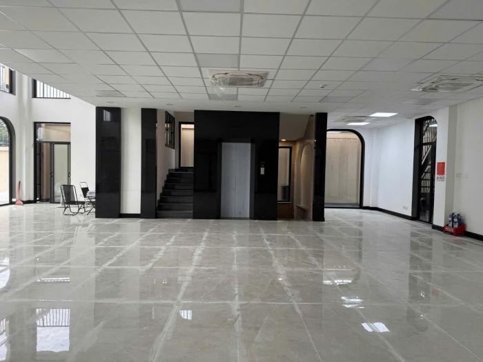 Tòa nhà cho thuê mặt tiền Lê Hiến Mai P. Thạnh Mỹ Lợi Quận 2