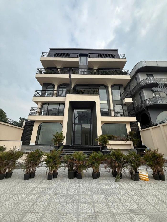 Tòa nhà cho thuê mặt tiền Lê Hiến Mai P. Thạnh Mỹ Lợi Quận 2