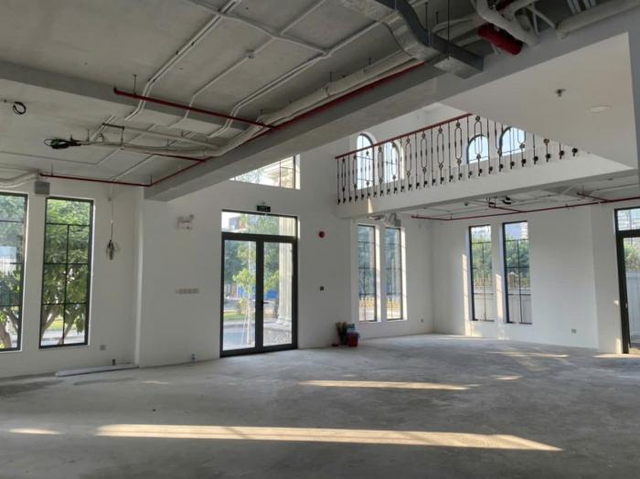 Tòa nhà cho thuê mặt tiền số 10 Nguyễn An Quận 2