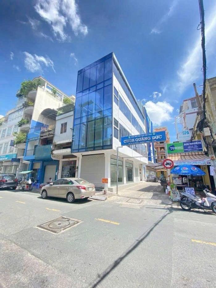 Cho thuê nhà mặt tiền đường Bàn Cờ Quận 3