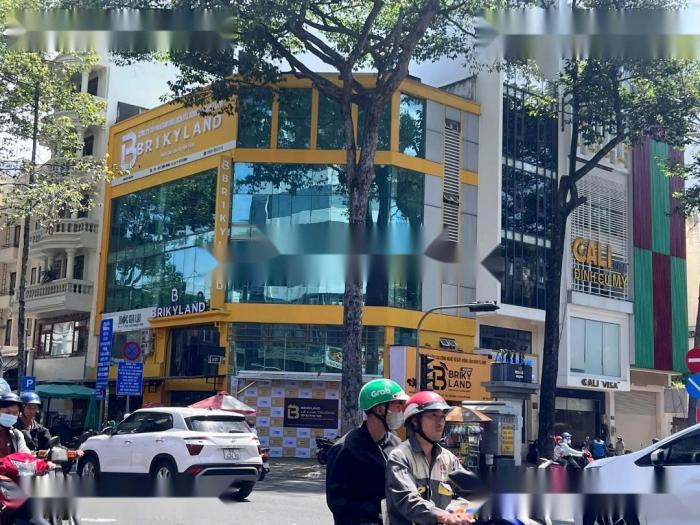 Tòa nhà cho thuê đường Lê Hồng Phong Quận 5