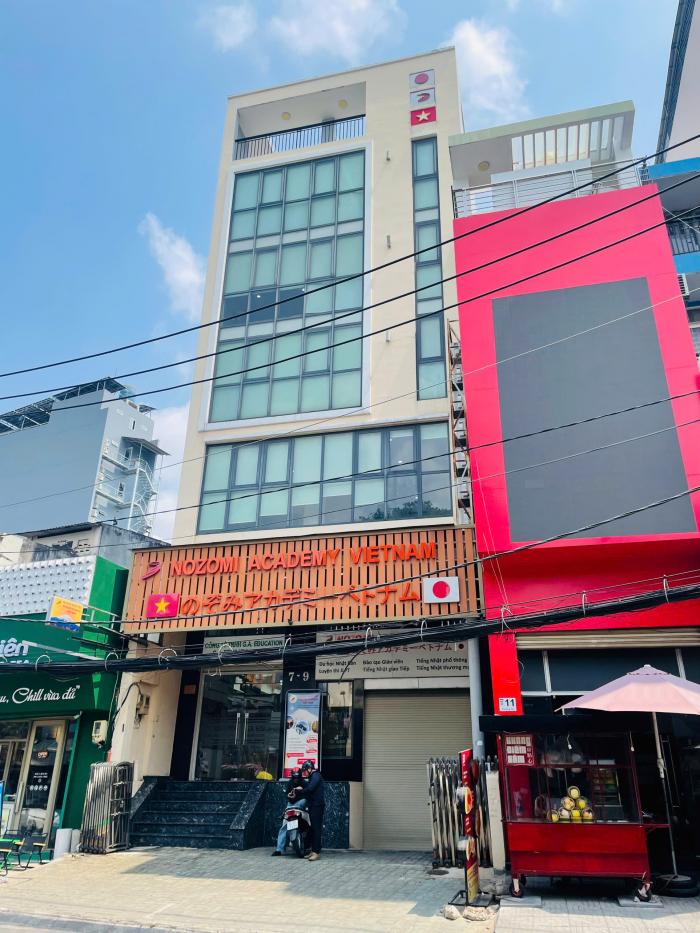 Tòa nhà cho thuê mặt tiền 7-9 D5 Quận Bình Thạnh