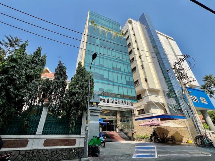Tòa nhà cho thuê mặt tiền số 2 Trương Quốc Dung Quận Phú Nhuận