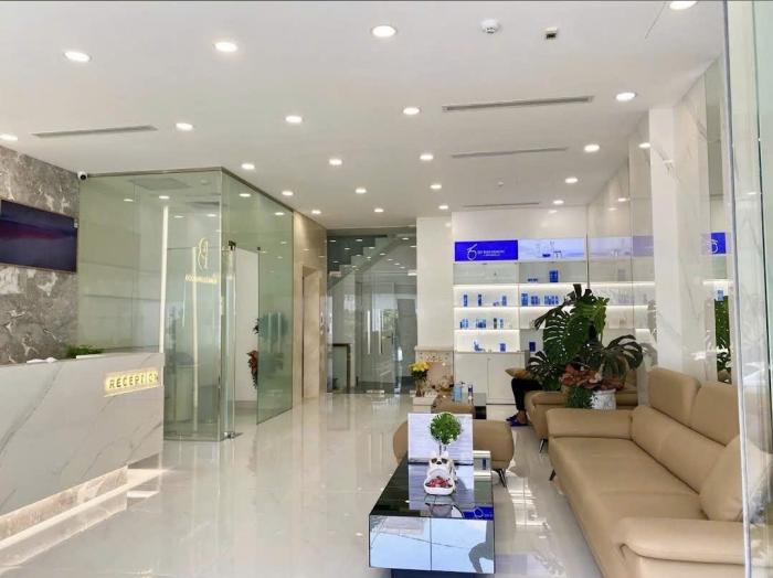Tòa nhà cho thuê 133B-135 Trường Chinh Quận Tân Bình