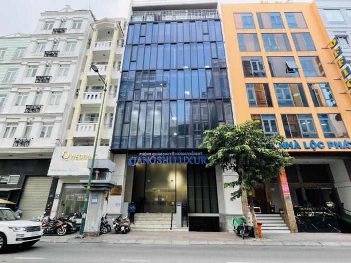 Cho thuê tòa nhà mặt tiền 70 Bạch Đằng quận Tân Bình
