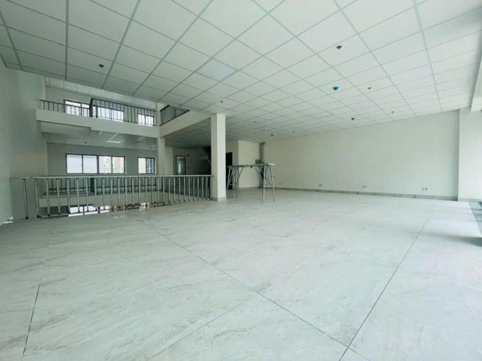 Tòa nhà cho thuê mặt tiền 75-77-79 Phổ Quang Quận Tân Bình