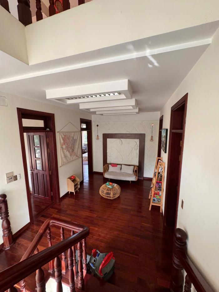Cho thuê biệt thự khu compound Kim Sơn khu 112 Nguyễn Văn Hưởng Quận 2