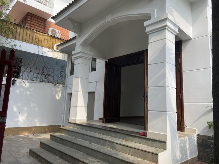 Cho thuê villa khu 216 đường Nguyễn Văn Hưởng Quận 2