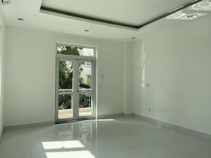 Cho thuê villa khu 216 đường Nguyễn Văn Hưởng Quận 2