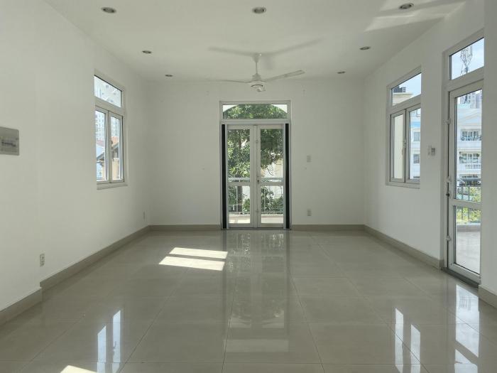 Cho thuê villa khu 216 đường Nguyễn Văn Hưởng Quận 2