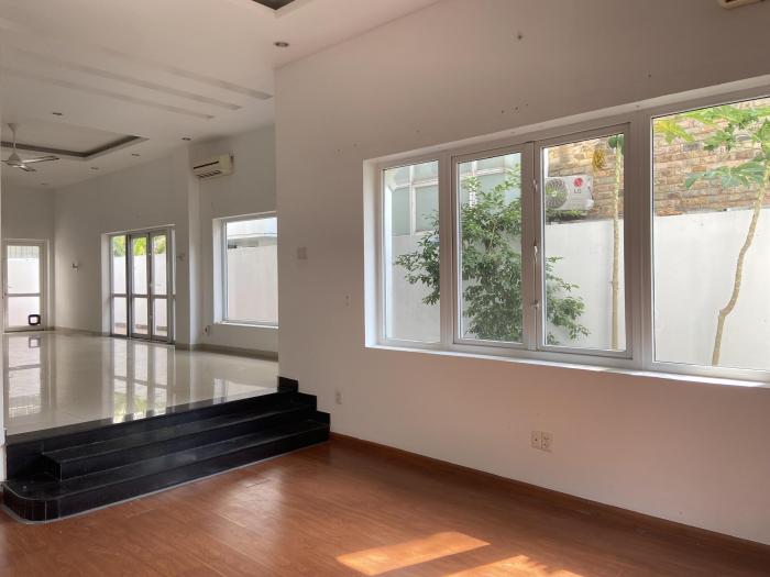 Cho thuê villa khu 216 đường Nguyễn Văn Hưởng Quận 2