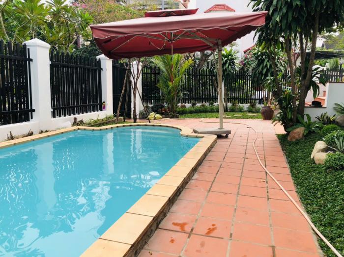 Cho thuê biệt thự khu compound đường Nguyễn Văn Hưởng Quận 2