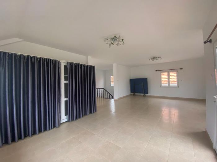 Cho thuê biệt thự khu compound đường Nguyễn Văn Hưởng Quận 2