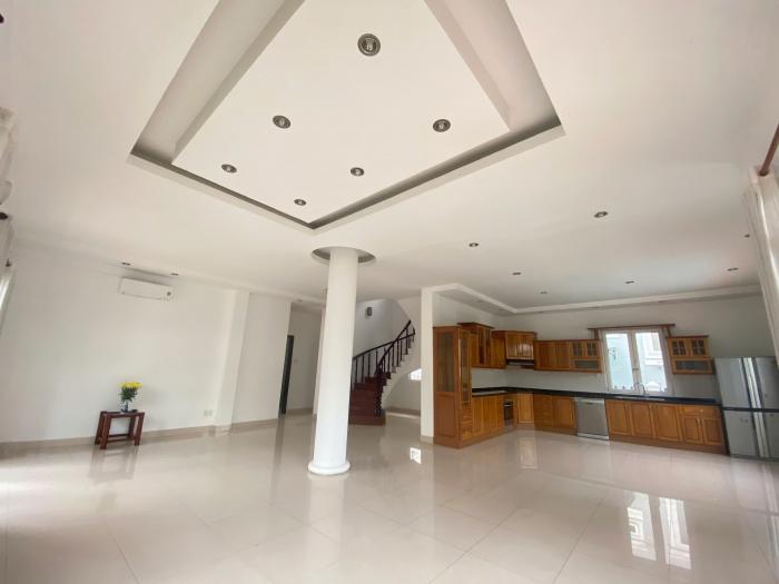 Cho thuê biệt thự khu compound đường Nguyễn Văn Hưởng Quận 2