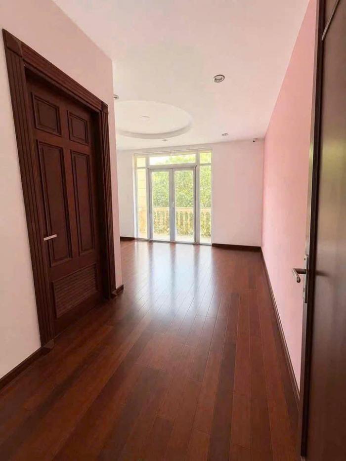 Cho thuê villa đường Nguyễn Văn Hưởng Quận 2