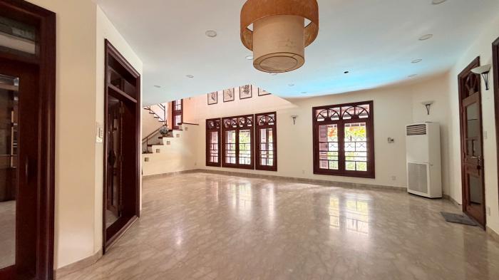 Cho thuê villa khu compound Thảo Điền Quận 2