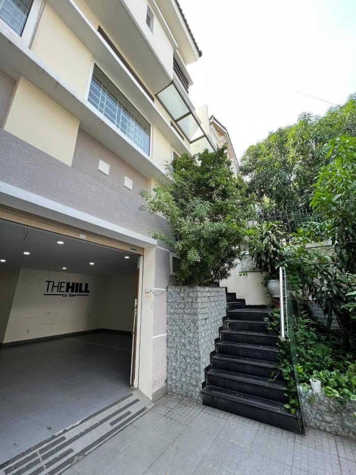 Cho thuê villa đường số 33 An Khánh Quận 2