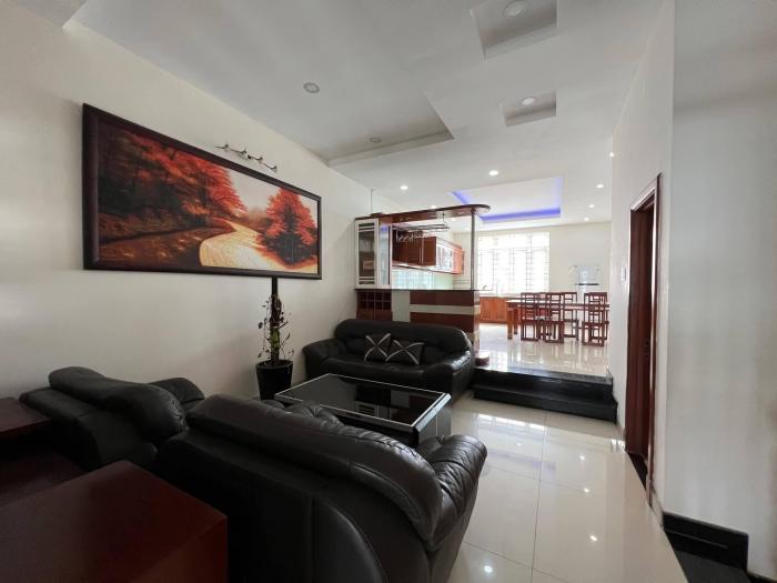 Cho thuê villa đường số 33 An Khánh Quận 2