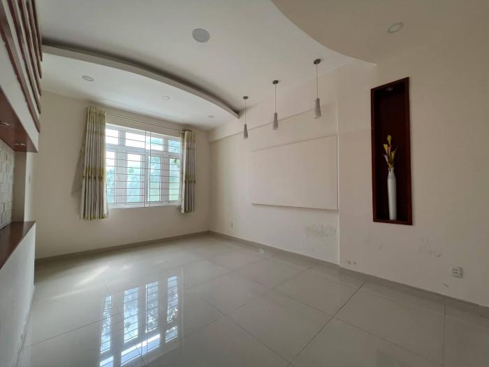 Cho thuê villa đường số 33 An Khánh Quận 2