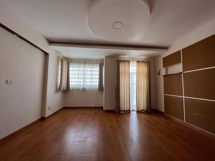 Cho thuê villa đường số 33 An Khánh Quận 2