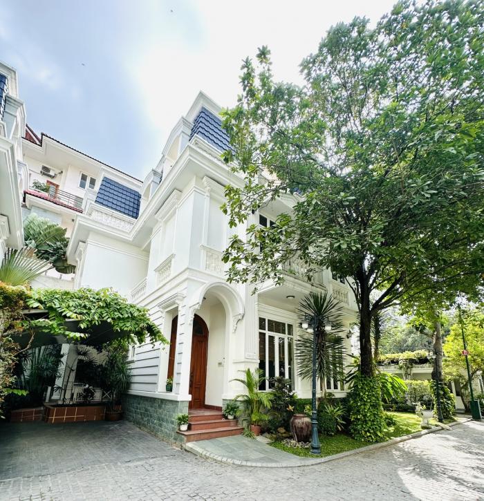 Cho thuê biệt thự đường Trần Ngọc Diện Quận 2