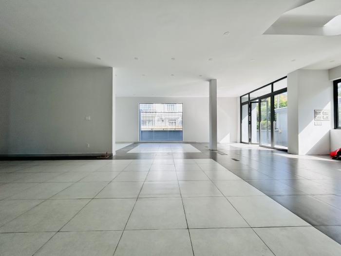 Cho thuê biệt thự góc 2 mặt tiền đường Nguyễn Văn Hưởng mặt tiền nội bộ khu Compound Quận 2