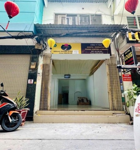 Cho thuê nhà hẻm xe hơi đường Phạm Ngũ Lão quận 1