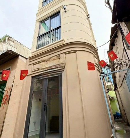 Cho thuê nhà đường Bùi Viện quận 1