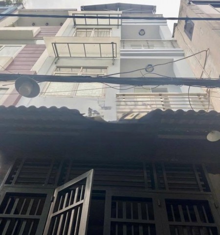 Cho thuê nhà đường Cách Mạng Tháng 8 quận 10