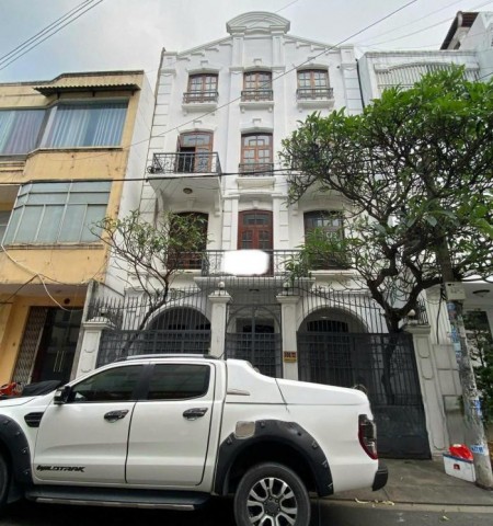 Cho thuê nhà đường Ba Tháng Hai quận 10