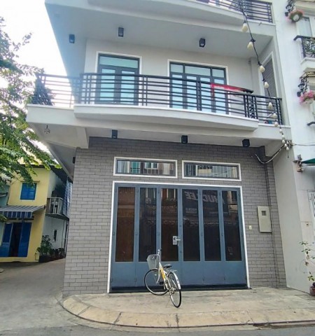 Cho thuê nhà đường Hòa Hưng Quận 10